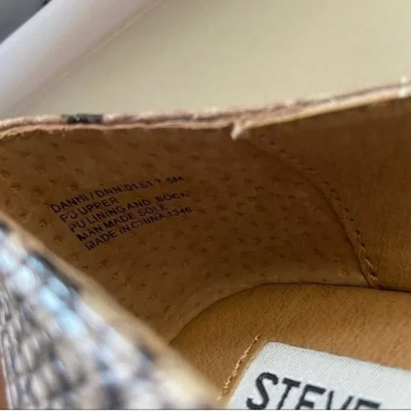 Steve Madden Danni Snake Print Ballerina Flat NEW - Picture 5 of 5